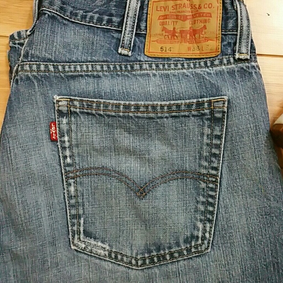 Levis 514 size 38 X 32 - Picture 4 of 8